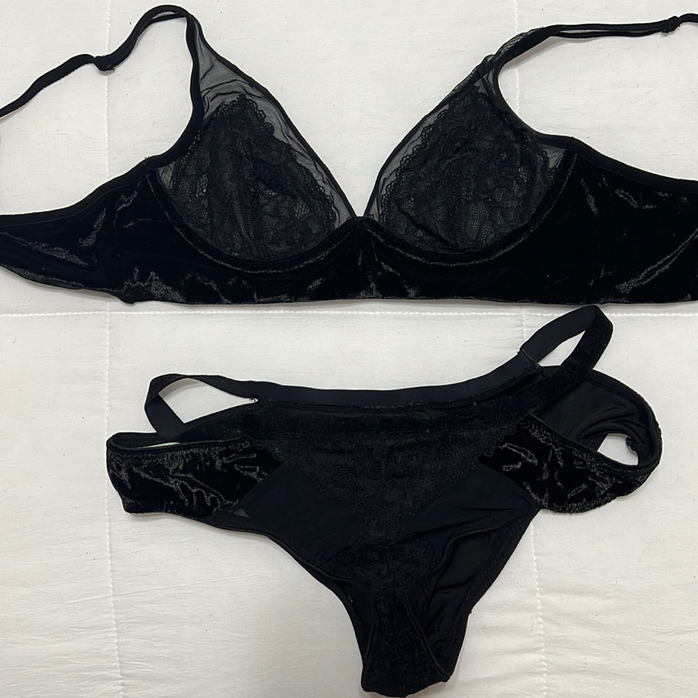 Honeydew lingerie set